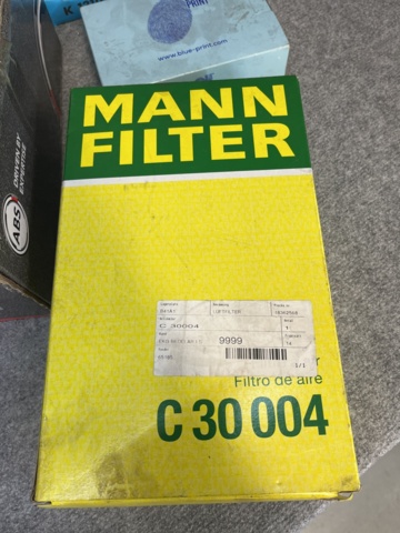 662946-3 Spare parts for passenger cars