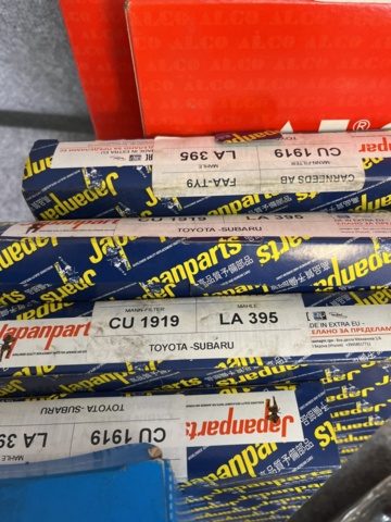 662946-24 Spare parts for passenger cars