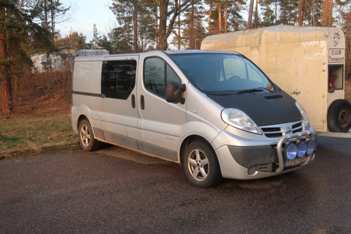988020-1 Nissan Primastar Combi 2.5 dCi Quickshift, 146hp, 2010
