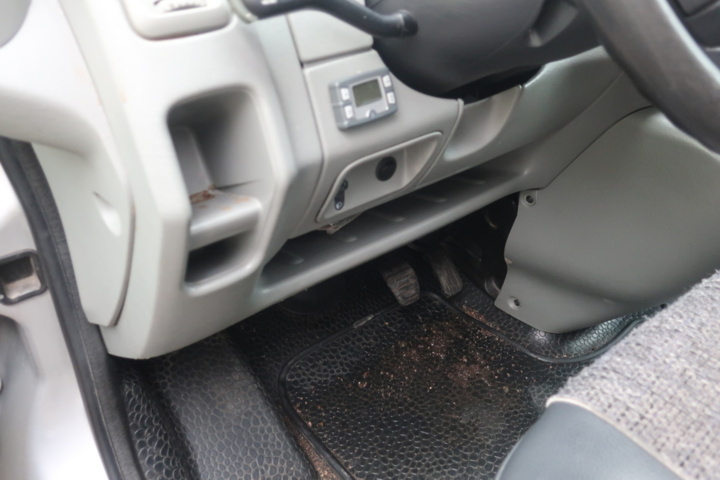 988020-36 Nissan Primastar Combi 2.5 dCi Quickshift, 146hp, 2010
