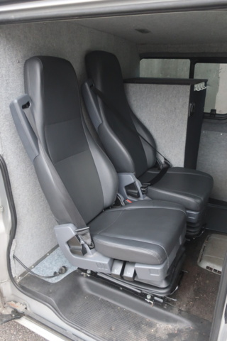 988020-45 Nissan Primastar Combi 2.5 dCi Quickshift, 146hp, 2010