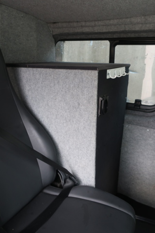988020-48 Nissan Primastar Combi 2.5 dCi Quickshift, 146hp, 2010