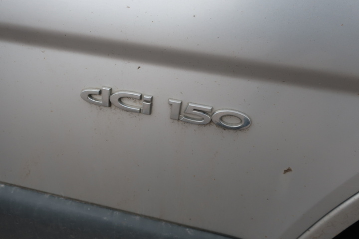 988020-51 Nissan Primastar Combi 2.5 dCi Quickshift, 146hp, 2010