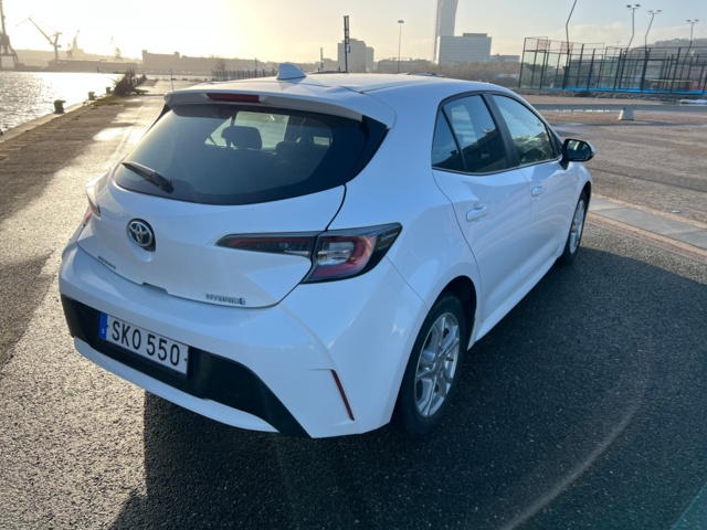 953022-5 Toyota Corolla Hybrid e-CVT - 2020