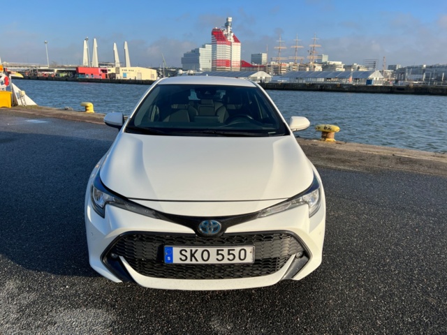 953022-8 Toyota Corolla Hybrid e-CVT - 2020