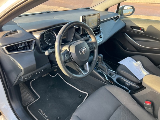 953022-14 Toyota Corolla Hybrid e-CVT - 2020