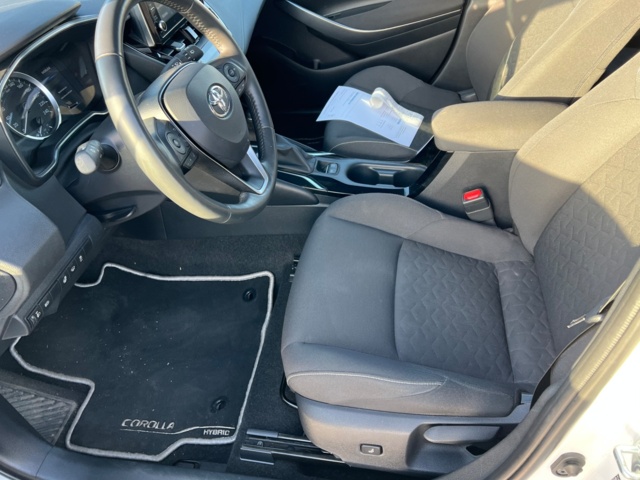 953022-15 Toyota Corolla Hybrid e-CVT - 2020