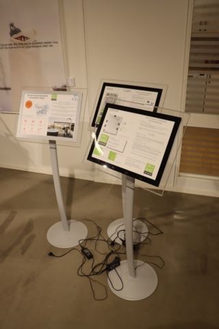 930789-9 3 display displays with lighting