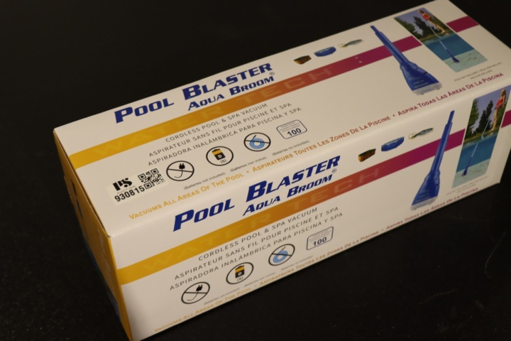 930815-4 Pool Blaster vacuum cleaner