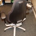 930817-6 Raise/lower desk with office chair