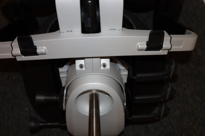 930817-8 Raise/lower desk with office chair