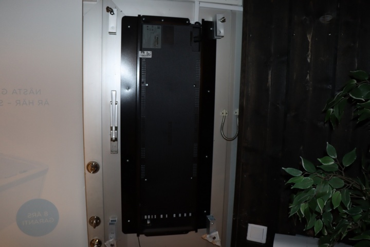 930823-3 Monitor 37 inch Samsung SH37R Stretched Display