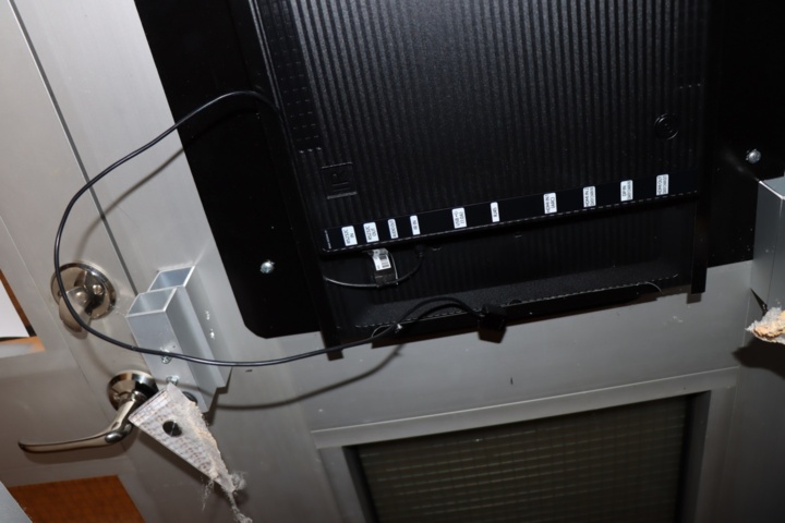 930823-6 Monitor 37 inch Samsung SH37R Stretched Display