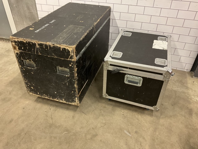 961733-1 2 pcs. stage boxes on wheels