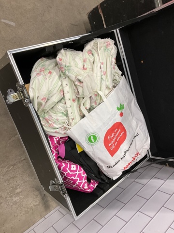 961733-3 2 pcs. stage boxes on wheels