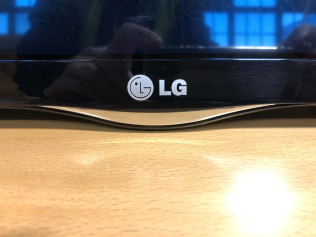 988440-4 LG 42LN549C 42-tuumainen TV - Ei pohjahintaa