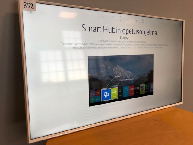 988442-2 Samsung UE40J5515AK 40-tuumainen TV - Ei pohjahintaa