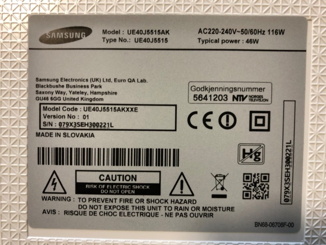 988442-5 Samsung UE40J5515AK 40-tuumainen TV - Ei pohjahintaa