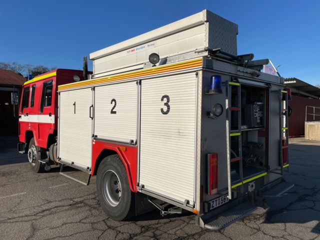 989088-4 Fire engine VOLVO FL10 4x2 1997, Low mileage