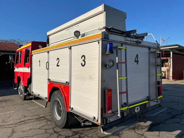 989088-5 Fire engine VOLVO FL10 4x2 1997, Low mileage