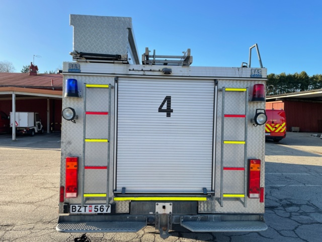 989088-6 Fire engine VOLVO FL10 4x2 1997, Low mileage