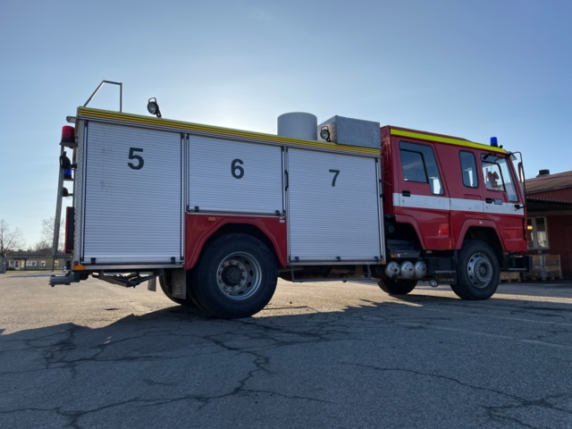 989088-9 Fire engine VOLVO FL10 4x2 1997, Low mileage