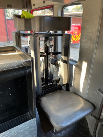 989088-26 Fire engine VOLVO FL10 4x2 1997, Low mileage