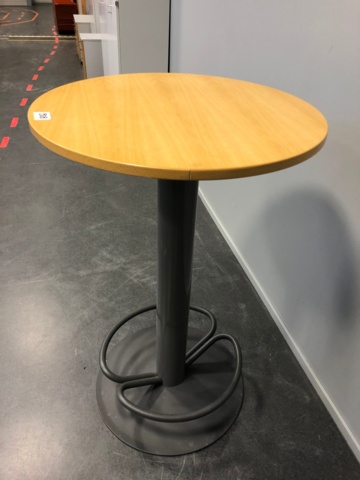 989114-2 Kinnarps pystypöytä - Ei pohjahintaa