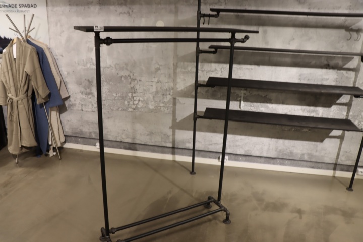 930879-2 2 Shelves tube-themed