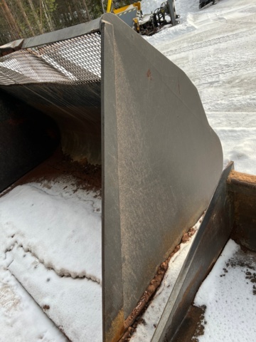 897144-3 Snow shovel 3.6m3 Large BM