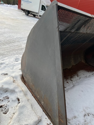 897144-4 Snow shovel 3.6m3 Large BM