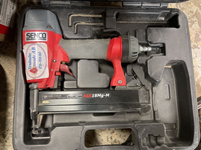 986196-8 Compressor Fiac ECU 201 with hose and staple gun Senco