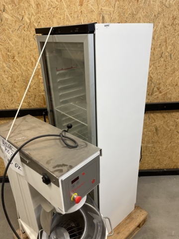 868982-1 Beverage refrigerator, NFG 309