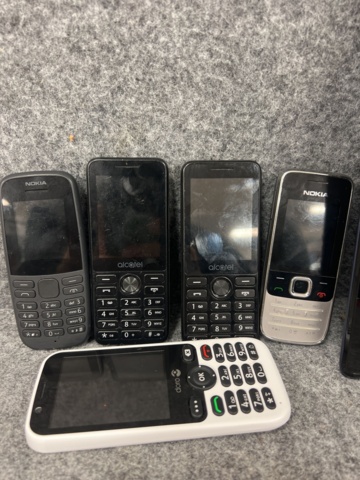 5 button phones - PS Auction - We value the future - Largest in net ...