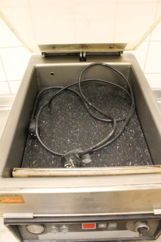 989311-2 Metos vacuum machine