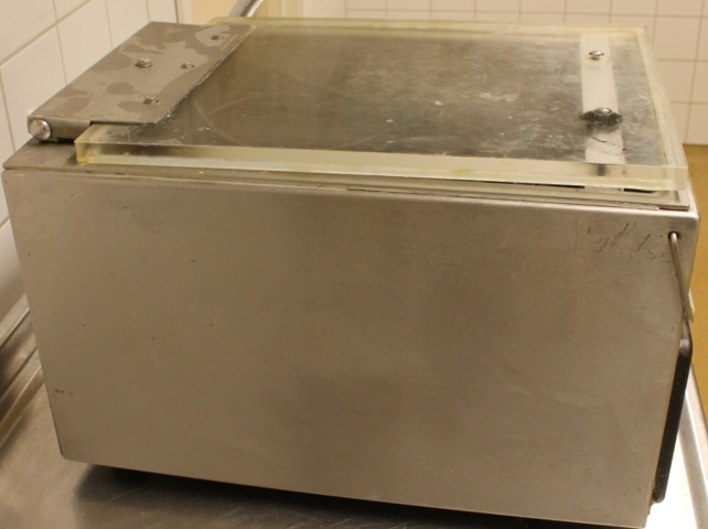 989311-4 Metos vacuum machine