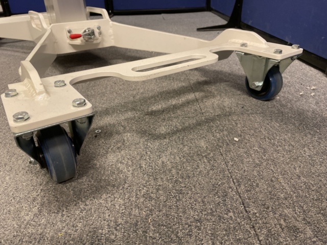 862304-9 Rollable "table" height & lowering/battery