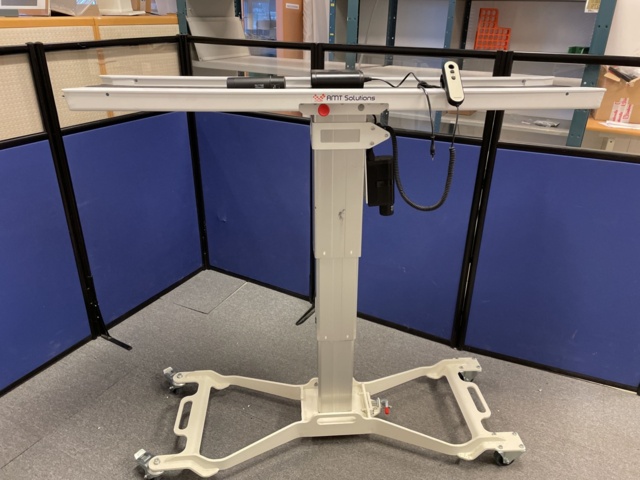 862304-10 Rollable "table" height & lowering/battery