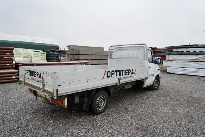 989567-7 Mercedes-Benz Sprinter 313 CDI Chassis Cab Manual, 129hp, 2002