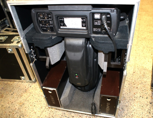 773365-5 Moving Head Color Wash ROBE - 8 cases