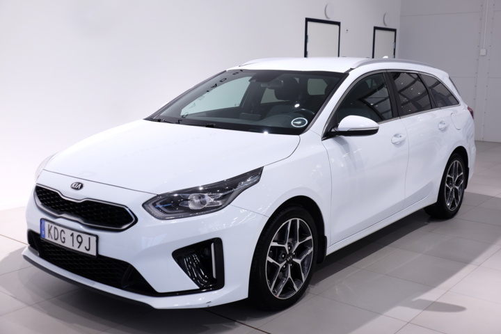 989827-1 Kia Ceed Sportswagon 1.4 T-GDI DCT - 2019
