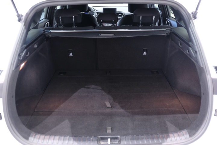 989827-10 Kia Ceed Sportswagon 1.4 T-GDI DCT - 2019