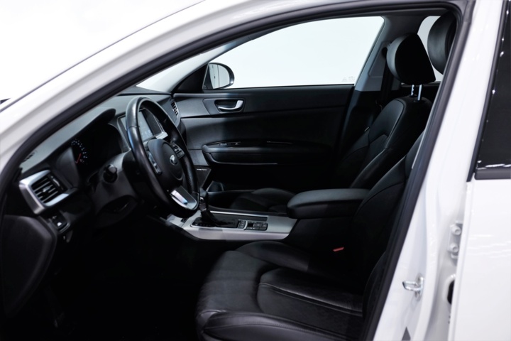 989913-6 Kia Optima Sport Wagon Plug-in Hybrid - 2020