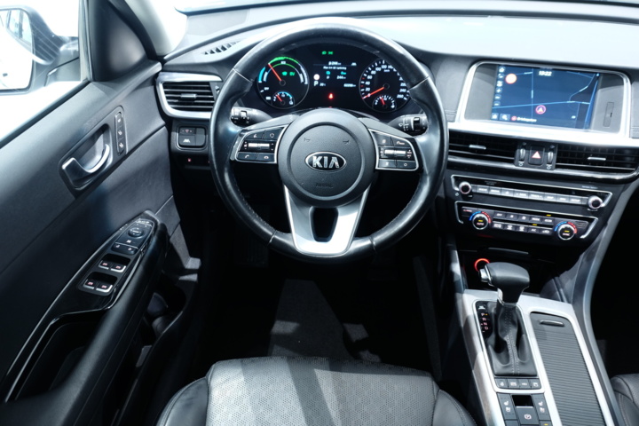 989913-20 Kia Optima Sport Wagon Plug-in Hybrid - 2020