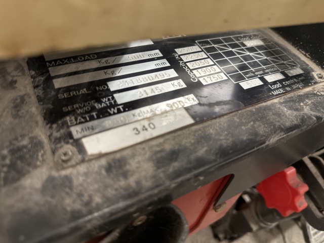 979553-23 Electric truck Mitsubishi FB25P 2.5 tons