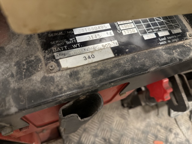 979553-24 Electric truck Mitsubishi FB25P 2.5 tons