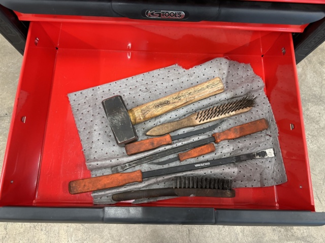 979557-8 Tool trolley with tools KSTools