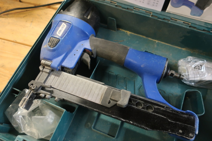 990772-2 Staple gun, Paslode DuoFast HDS7650