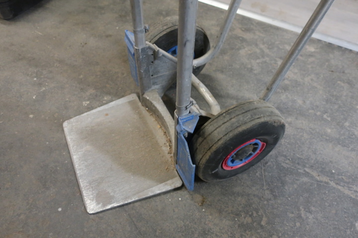 990823-4 Aluminum cart "Pirra"
