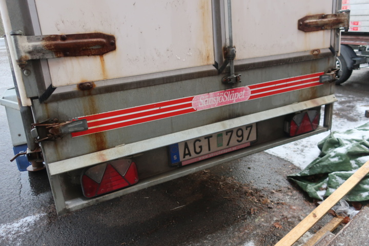 990825-24 Trailer with cover, Sävsjösläpet SSEL 1000 -2007